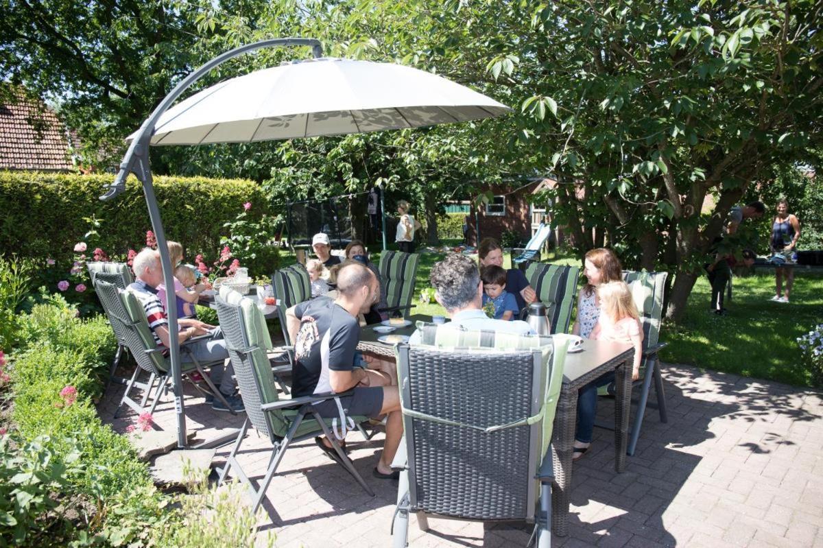 Apartmán Friesenhof Janssen - Urlaub Auf Dem Bauernhof Neuharlingersiel Exteriér fotografie