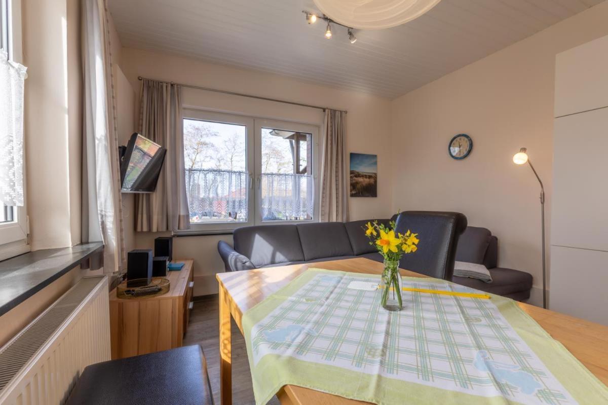 Apartmán Friesenhof Janssen - Urlaub Auf Dem Bauernhof Neuharlingersiel Exteriér fotografie